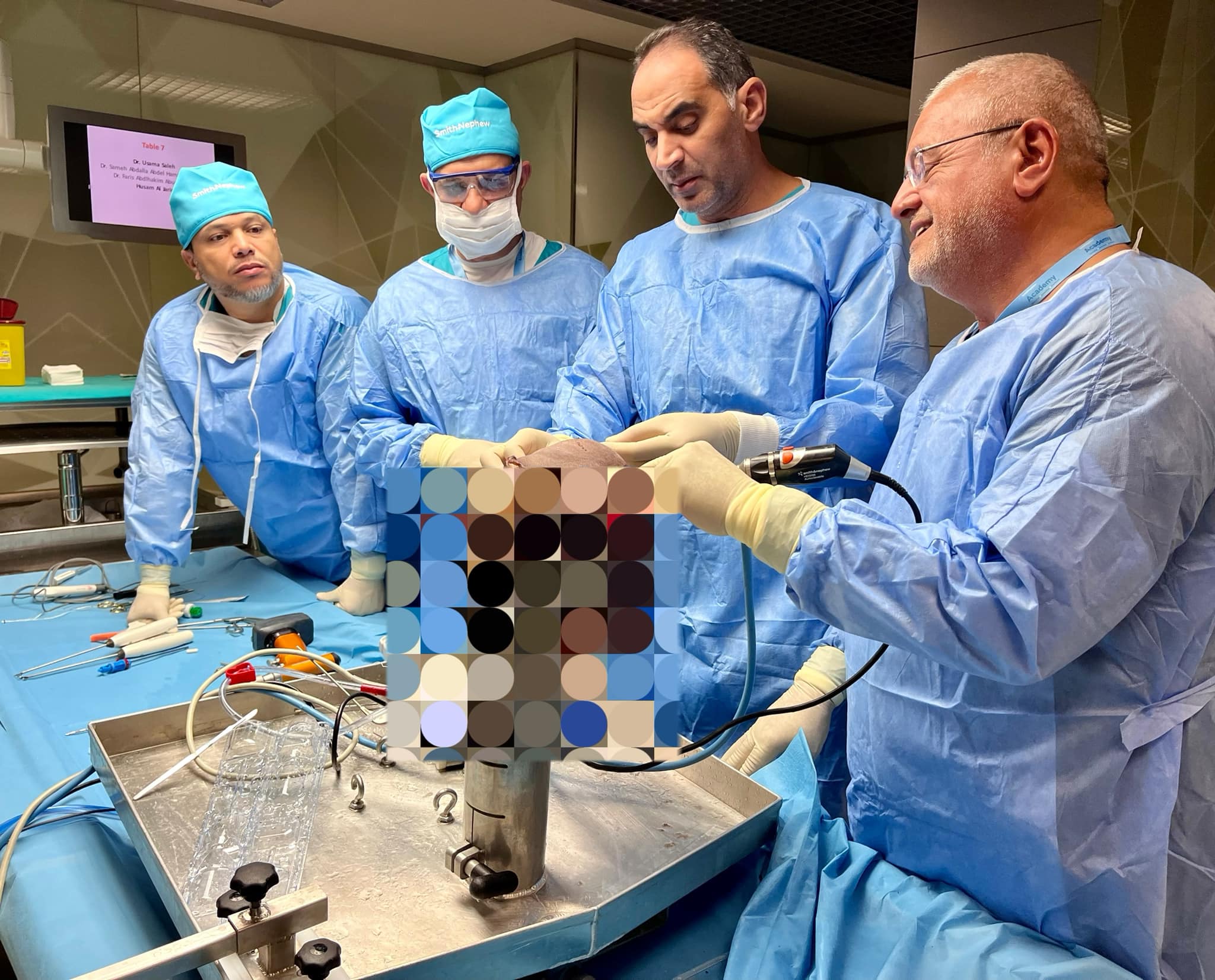 Dr. Usama Saleh Teaching in Workshop at Acibadem University